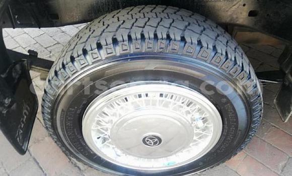 Buy Used Toyota Hilux White Car in Manzini in Manzini Buy Used Toyota Hilux White Car in Manzini in Manzini