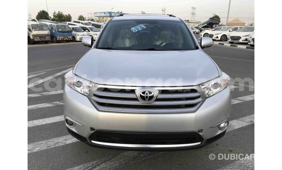 Buy Import Toyota Highlander Other Car in Import - Dubai in Hhohho Buy Import Toyota Highlander Other Car in Import - Dubai in Hhohho