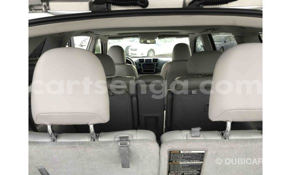 Buy Import Toyota Highlander Other Car in Import - Dubai in Hhohho Buy Import Toyota Highlander Other Car in Import - Dubai in Hhohho