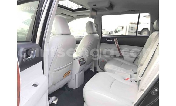 Buy Import Toyota Highlander Black Car in Import - Dubai in Hhohho Buy Import Toyota Highlander Black Car in Import - Dubai in Hhohho