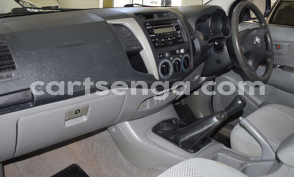 Acheter Occasion Voiture Toyota Hilux Blanc à Big Bend, Lubombo District Acheter Occasion Voiture Toyota Hilux Blanc à Big Bend, Lubombo District