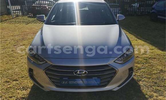 Acheter Occasion Voiture Hyundai Elantra Gris à Ezulwini, Hhohho Acheter Occasion Voiture Hyundai Elantra Gris à Ezulwini, Hhohho