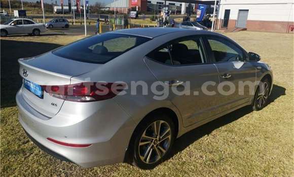Acheter Occasion Voiture Hyundai Elantra Gris à Ezulwini, Hhohho Acheter Occasion Voiture Hyundai Elantra Gris à Ezulwini, Hhohho