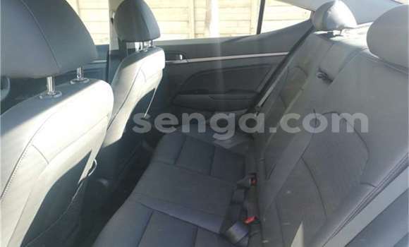 Acheter Occasion Voiture Hyundai Elantra Gris à Ezulwini, Hhohho Acheter Occasion Voiture Hyundai Elantra Gris à Ezulwini, Hhohho