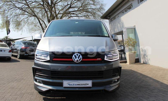 Nunua Ilio tumika Volkswagen Caravelle Silver Gari ndani ya Ezulwini nchini Hhohho Nunua Ilio tumika Volkswagen Caravelle Silver Gari ndani ya Ezulwini nchini Hhohho
