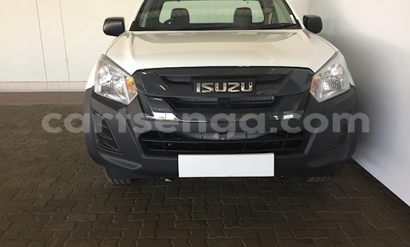 Acheter Occasion Voiture Isuzu KB Blanc à Ezulwini, Hhohho Acheter Occasion Voiture Isuzu KB Blanc à Ezulwini, Hhohho