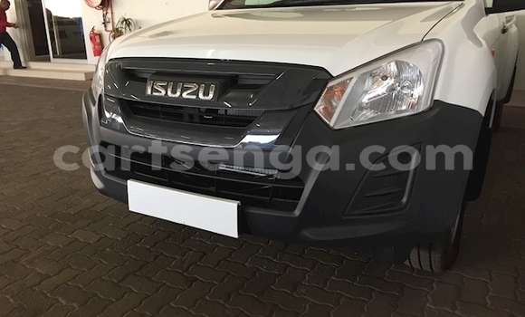 Acheter Occasion Voiture Isuzu KB Blanc à Ezulwini, Hhohho Acheter Occasion Voiture Isuzu KB Blanc à Ezulwini, Hhohho
