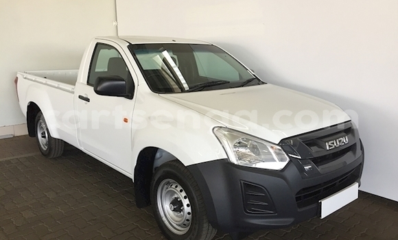 Acheter Occasion Voiture Isuzu KB Blanc à Ezulwini, Hhohho Acheter Occasion Voiture Isuzu KB Blanc à Ezulwini, Hhohho