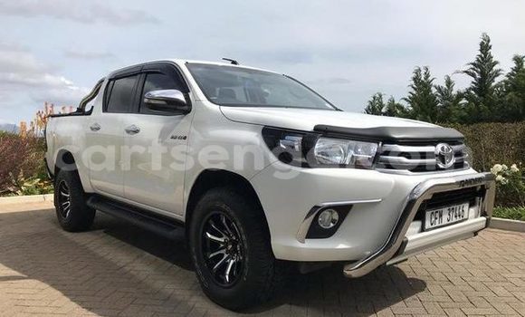 Acheter Occasion Voiture Toyota Hilux Blanc à Ezulwini, Hhohho Acheter Occasion Voiture Toyota Hilux Blanc à Ezulwini, Hhohho