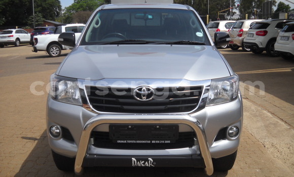 Nunua Ilio tumika Toyota Hilux Silver Gari ndani ya Ezulwini nchini Hhohho Nunua Ilio tumika Toyota Hilux Silver Gari ndani ya Ezulwini nchini Hhohho