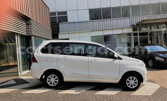 Acheter Occasion Voiture Toyota Avanza Blanc à Hlatikulu, Shiselweni District Acheter Occasion Voiture Toyota Avanza Blanc à Hlatikulu, Shiselweni District