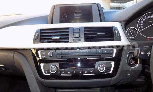 Nunua Ilio tumika BMW 321 Silver Gari ndani ya Bulembu nchini Hhohho Nunua Ilio tumika BMW 321 Silver Gari ndani ya Bulembu nchini Hhohho