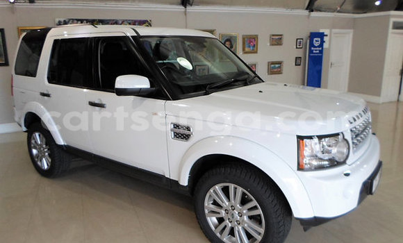 Nunua Ilio tumika Land Rover Discovery White Gari ndani ya Ezulwini nchini Hhohho Nunua Ilio tumika Land Rover Discovery White Gari ndani ya Ezulwini nchini Hhohho