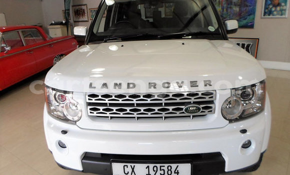 Nunua Ilio tumika Land Rover Discovery White Gari ndani ya Ezulwini nchini Hhohho Nunua Ilio tumika Land Rover Discovery White Gari ndani ya Ezulwini nchini Hhohho