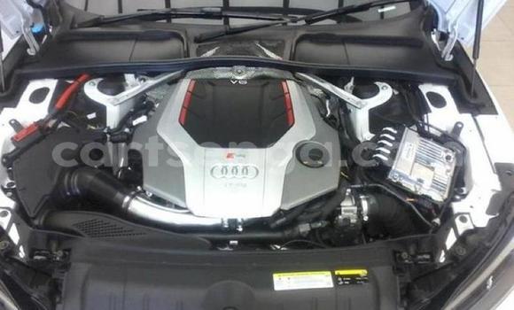 Acheter Occasion Voiture BMW M4 Noir à Manzini, Manzini Acheter Occasion Voiture BMW M4 Noir à Manzini, Manzini