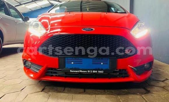 Nunua Ilio tumika Ford Fiesta ST Red Gari ndani ya Ezulwini nchini Hhohho Nunua Ilio tumika Ford Fiesta ST Red Gari ndani ya Ezulwini nchini Hhohho