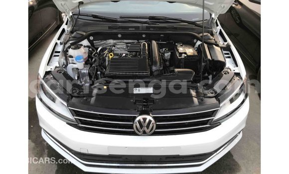 Buy Import Volkswagen Jetta White Car in Import - Dubai in Hhohho Buy Import Volkswagen Jetta White Car in Import - Dubai in Hhohho