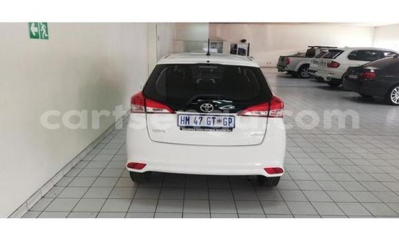 Buy Used Toyota Yaris White Car in Manzini in Manzini Buy Used Toyota Yaris White Car in Manzini in Manzini