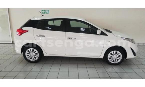 Buy Used Toyota Yaris White Car in Manzini in Manzini Buy Used Toyota Yaris White Car in Manzini in Manzini
