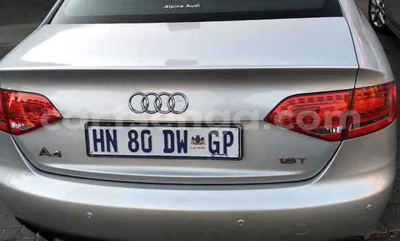 Acheter Occasion Voiture Audi A4 Gris à Ezulwini, Hhohho Acheter Occasion Voiture Audi A4 Gris à Ezulwini, Hhohho
