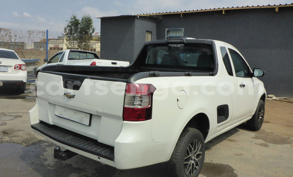 Acheter Occasion Voiture Chevrolet Corsa Blanc à Ezulwini, Hhohho Acheter Occasion Voiture Chevrolet Corsa Blanc à Ezulwini, Hhohho