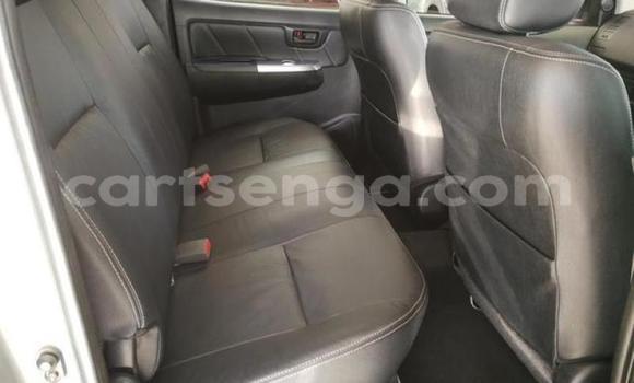 Nunua Ilio tumika Toyota Hilux Silver Gari ndani ya Manzini nchini Manzini Nunua Ilio tumika Toyota Hilux Silver Gari ndani ya Manzini nchini Manzini