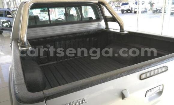 Nunua Ilio tumika Toyota Hilux Silver Gari ndani ya Manzini nchini Manzini Nunua Ilio tumika Toyota Hilux Silver Gari ndani ya Manzini nchini Manzini
