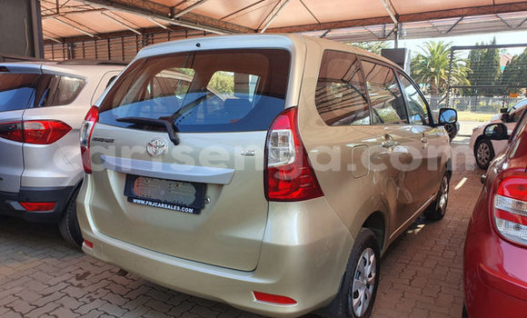Nunua Ilio tumika Toyota Avanza Beige Gari ndani ya Bulembu nchini Hhohho Nunua Ilio tumika Toyota Avanza Beige Gari ndani ya Bulembu nchini Hhohho