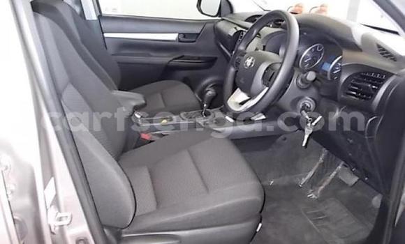 Acheter Occasion Voiture Toyota Hilux Noir à Mbabane, Manzini Acheter Occasion Voiture Toyota Hilux Noir à Mbabane, Manzini