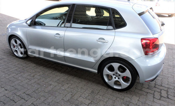 Nunua Ilio tumika Volkswagen Polo GTI Silver Gari ndani ya Ezulwini nchini Hhohho Nunua Ilio tumika Volkswagen Polo GTI Silver Gari ndani ya Ezulwini nchini Hhohho