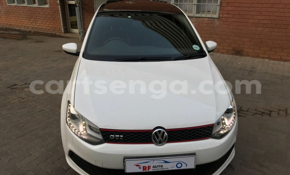 Nunua Ilio tumika Volkswagen Polo GTI White Gari ndani ya Ezulwini nchini Hhohho Nunua Ilio tumika Volkswagen Polo GTI White Gari ndani ya Ezulwini nchini Hhohho