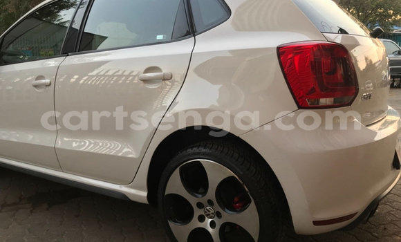 Nunua Ilio tumika Volkswagen Polo GTI White Gari ndani ya Ezulwini nchini Hhohho Nunua Ilio tumika Volkswagen Polo GTI White Gari ndani ya Ezulwini nchini Hhohho