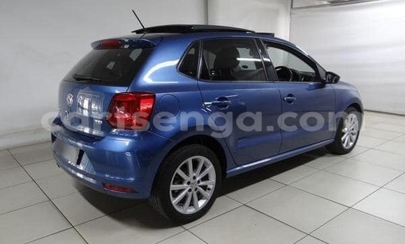 Nunua Ilio tumika Volkswagen Polo Blue Gari ndani ya Ezulwini nchini Hhohho Nunua Ilio tumika Volkswagen Polo Blue Gari ndani ya Ezulwini nchini Hhohho