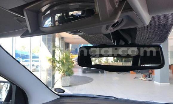 Nunua Ilio tumika Dodge Coronet White Gari ndani ya Ezulwini nchini Hhohho Nunua Ilio tumika Dodge Coronet White Gari ndani ya Ezulwini nchini Hhohho