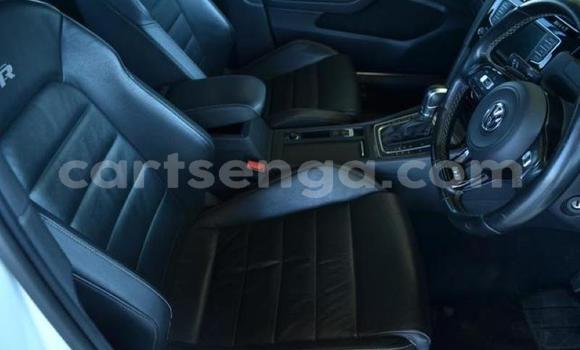 Buy Used Volkswagen Golf R White Car in Ezulwini in Hhohho Buy Used Volkswagen Golf R White Car in Ezulwini in Hhohho