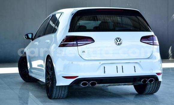 Buy Used Volkswagen Golf R White Car in Ezulwini in Hhohho Buy Used Volkswagen Golf R White Car in Ezulwini in Hhohho