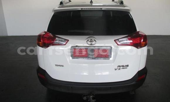 Acheter Occasion Voiture Toyota RAV4 Blanc à Manzini, Manzini Acheter Occasion Voiture Toyota RAV4 Blanc à Manzini, Manzini