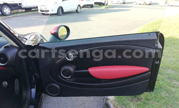 Acheter Occasion Voiture MINI Cooper Noir à Ezulwini, Hhohho Acheter Occasion Voiture MINI Cooper Noir à Ezulwini, Hhohho