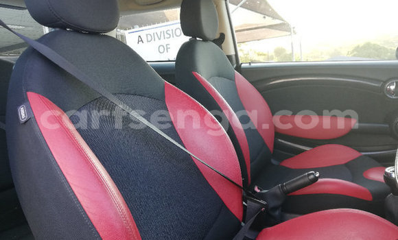 Acheter Occasion Voiture MINI Cooper Noir à Ezulwini, Hhohho Acheter Occasion Voiture MINI Cooper Noir à Ezulwini, Hhohho