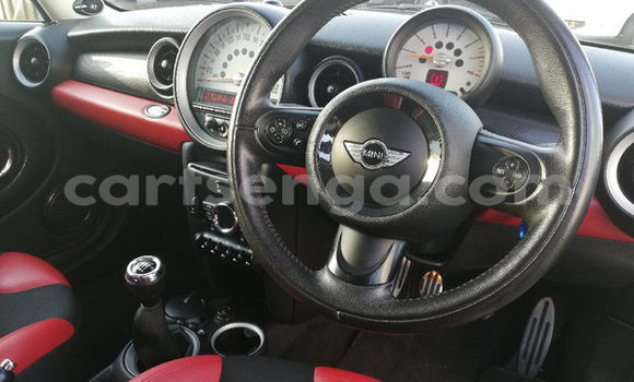 Acheter Occasion Voiture MINI Cooper Noir à Ezulwini, Hhohho Acheter Occasion Voiture MINI Cooper Noir à Ezulwini, Hhohho