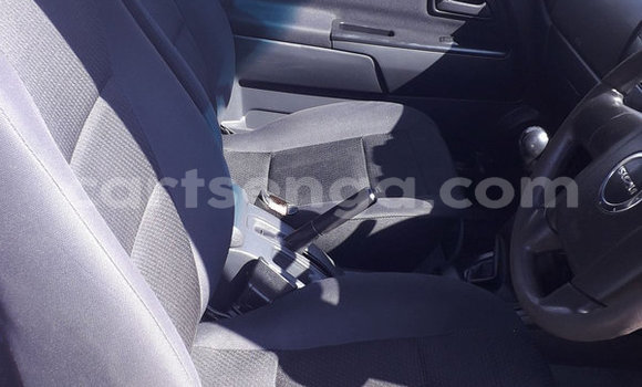 Acheter Occasion Voiture Isuzu KB Blanc à Ezulwini, Hhohho Acheter Occasion Voiture Isuzu KB Blanc à Ezulwini, Hhohho