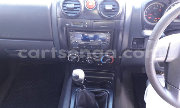 Acheter Occasion Voiture Isuzu KB Blanc à Ezulwini, Hhohho Acheter Occasion Voiture Isuzu KB Blanc à Ezulwini, Hhohho