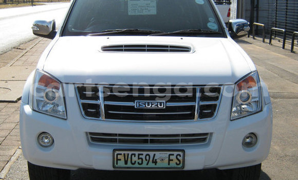 Acheter Occasion Voiture Isuzu KB Blanc à Ezulwini, Hhohho Acheter Occasion Voiture Isuzu KB Blanc à Ezulwini, Hhohho