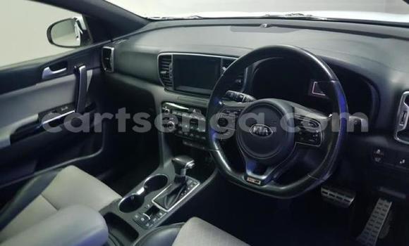 Nunua Ilio tumika Kia Sportage White Gari ndani ya Manzini nchini Manzini Nunua Ilio tumika Kia Sportage White Gari ndani ya Manzini nchini Manzini