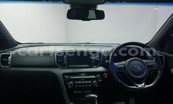 Nunua Ilio tumika Kia Sportage White Gari ndani ya Manzini nchini Manzini Nunua Ilio tumika Kia Sportage White Gari ndani ya Manzini nchini Manzini