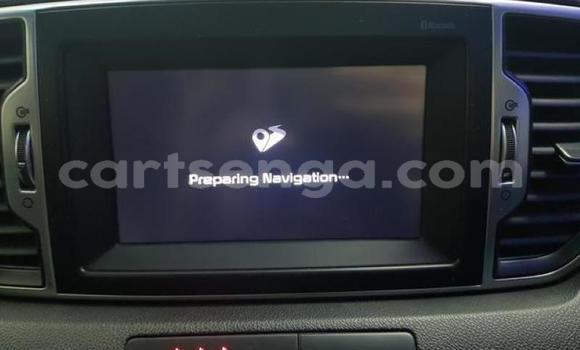 Nunua Ilio tumika Kia Sportage White Gari ndani ya Manzini nchini Manzini Nunua Ilio tumika Kia Sportage White Gari ndani ya Manzini nchini Manzini