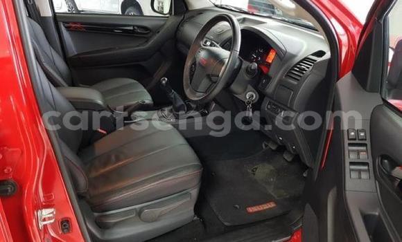 Nunua Ilio tumika Isuzu KB Red Gari ndani ya Manzini nchini Manzini Nunua Ilio tumika Isuzu KB Red Gari ndani ya Manzini nchini Manzini