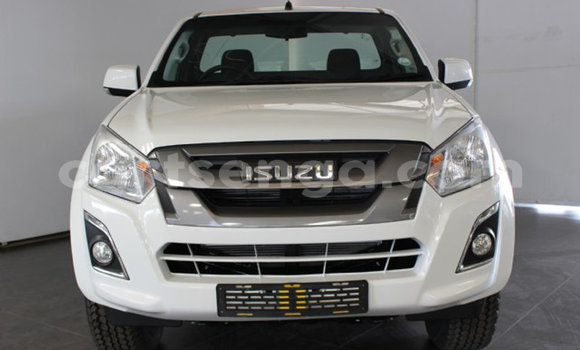 Nunua Ilio tumika Isuzu KB White Gari ndani ya Ezulwini nchini Hhohho Nunua Ilio tumika Isuzu KB White Gari ndani ya Ezulwini nchini Hhohho