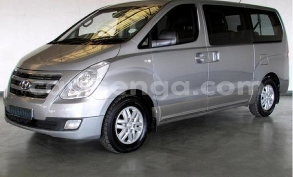 Buy Used Hyundai H1 Silver Car in Mbabane in Manzini Buy Used Hyundai H1 Silver Car in Mbabane in Manzini