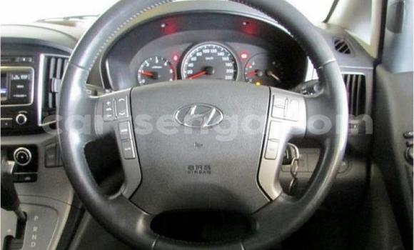 Buy Used Hyundai H1 Silver Car in Mbabane in Manzini Buy Used Hyundai H1 Silver Car in Mbabane in Manzini